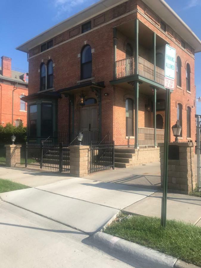 The Cochrane House Luxury Historic Inn Detroit Eksteriør bilde